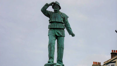 Lifeboatman Memorial Statue